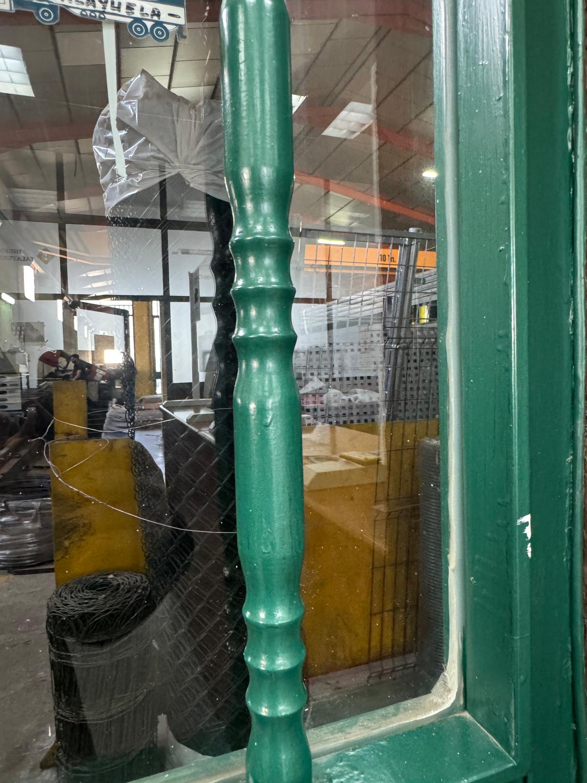 Tubo ornamental ovalado